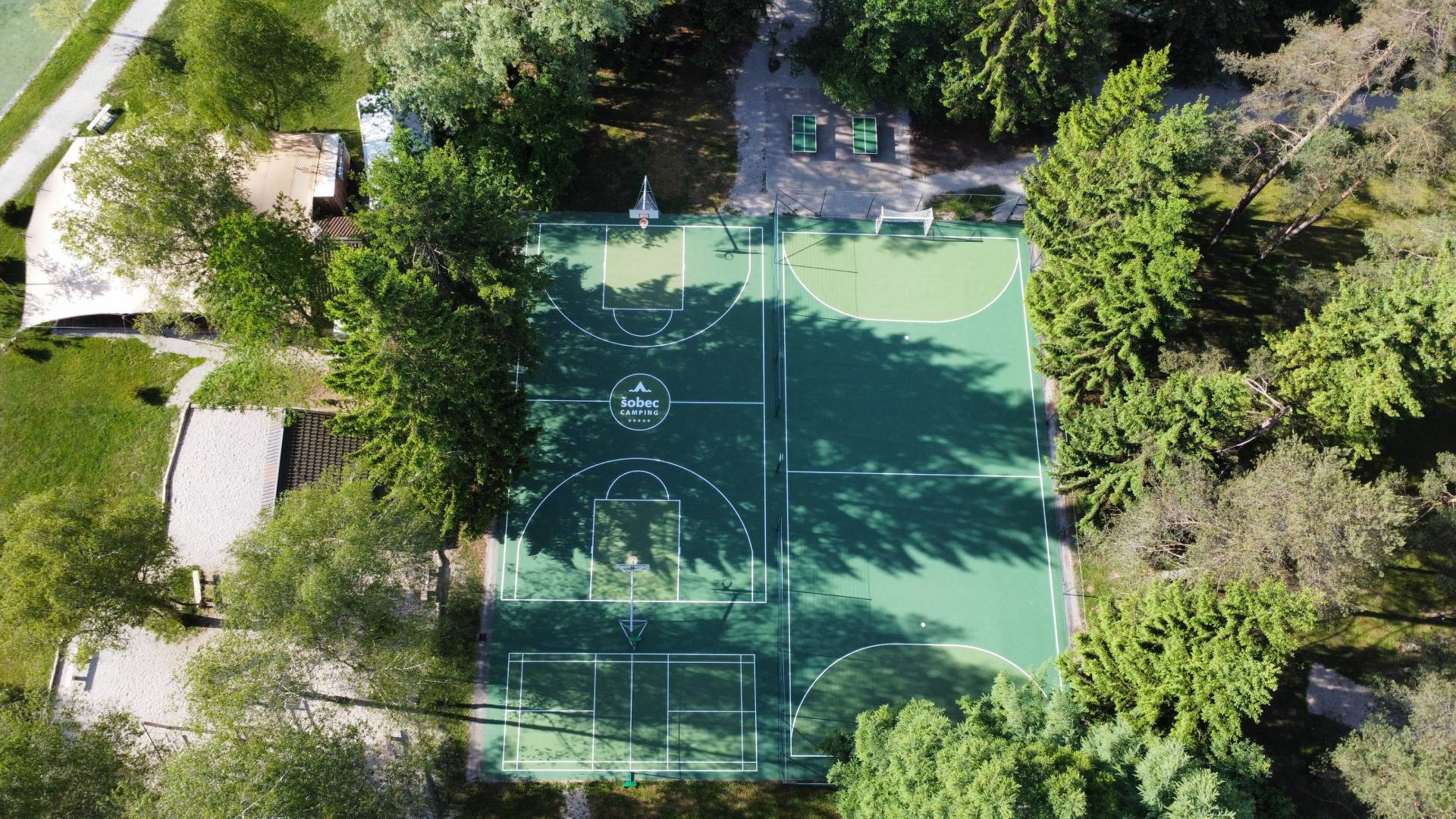 Iconic tennis courts built for professional play
