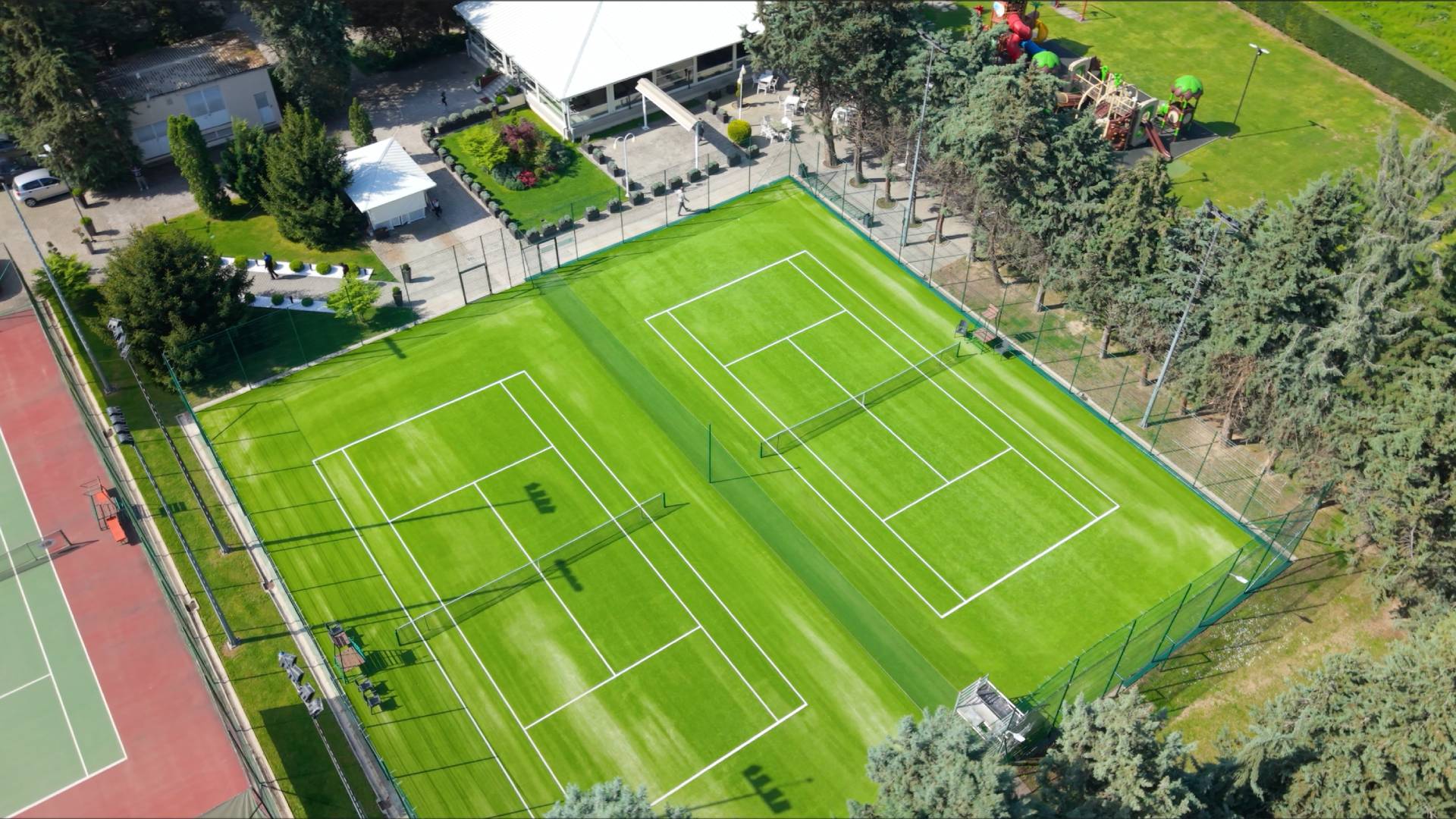 Iconic tennis courts built for professional play